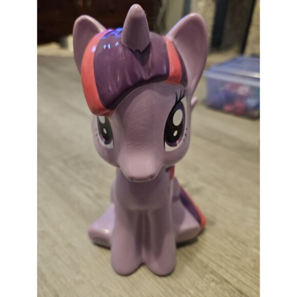 My Little Pony Twilight Sparkle 9.5” Ceramic Piggy Coin Bank Hasbro 2014 - Picture 4 of 10